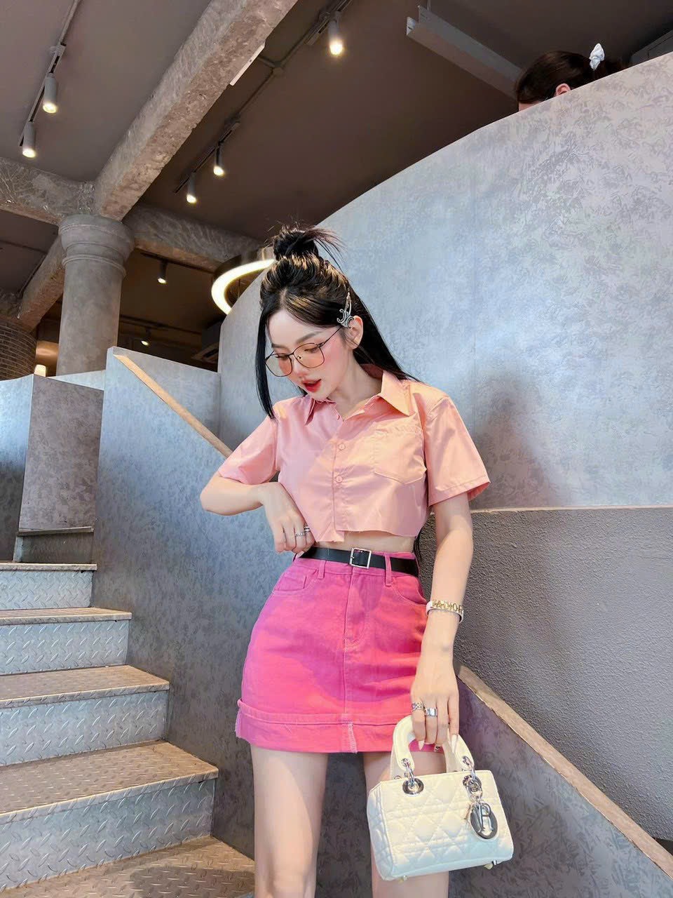 Set áo sơ mi croptop tay ngắn và chân váy kaki kèm dây nịt (có lót), set đồ nữ đi chơi Ánh Dương Clothing M205