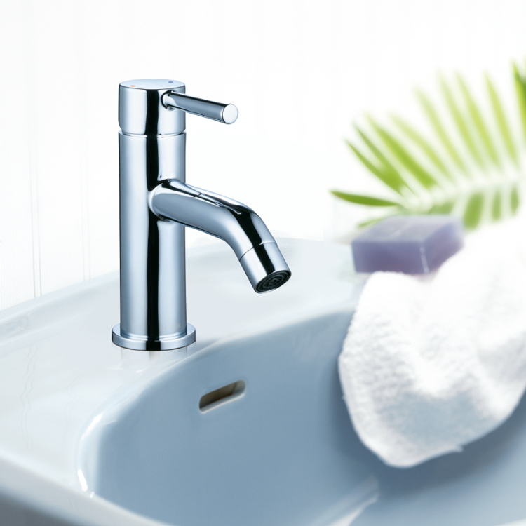 Vòi Lavabo Nóng Lạnh V14121 Moen