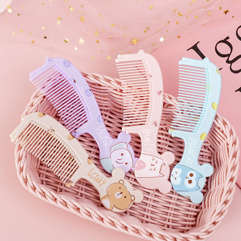 Lược Cầm Tay Mini Hoạt Hình Dễ Thương, Thuận Tiện Mang Theo
