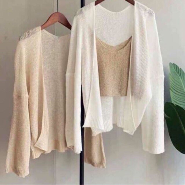 Mua ÁO LEN CARDIGAN MỎNG NHẸ SIÊU ĐẸP THỜI TRANG DẠO PHỐ DỄ DÀNG PHỐI ĐỒ THỜI TRANG Mua Áo Len Cardigan Mỏng Nhẹ Siêu Đẹp Thời Trang Dạo Phố Dễ Dàng Phối Đồ Thời Trang