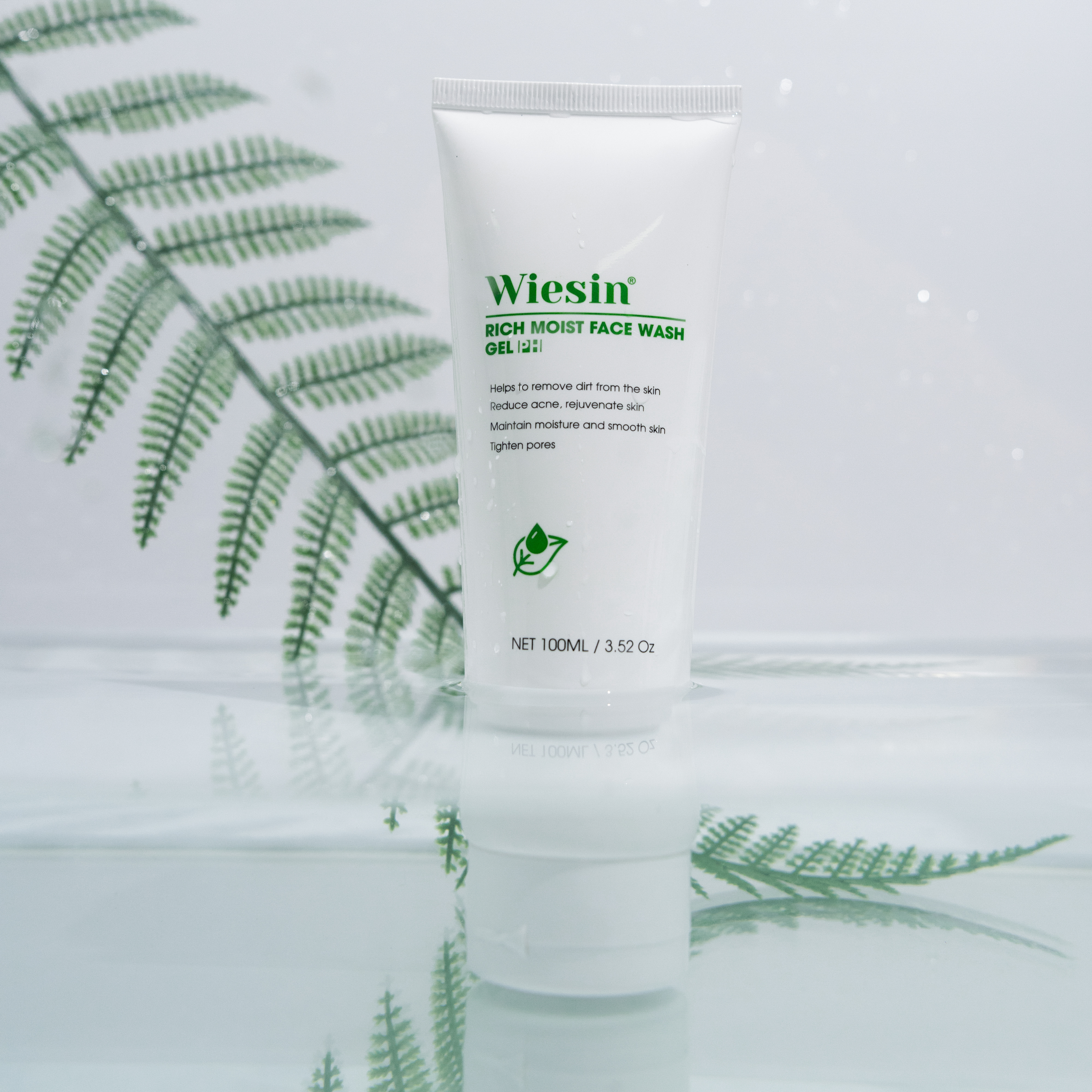 sữa rửa mặt cho da nhạy cảm