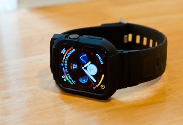 Ốp Apple Watch Series 4 44mm SPIGEN Rugged Armor Pro