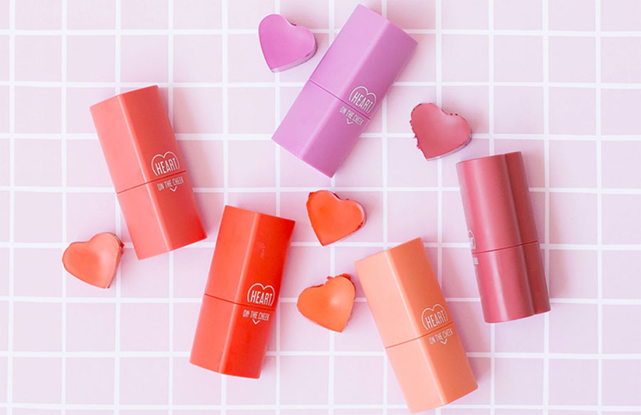 Má Hồng Trang Điểm A'Pieu Heart On The Cheek 5.5G