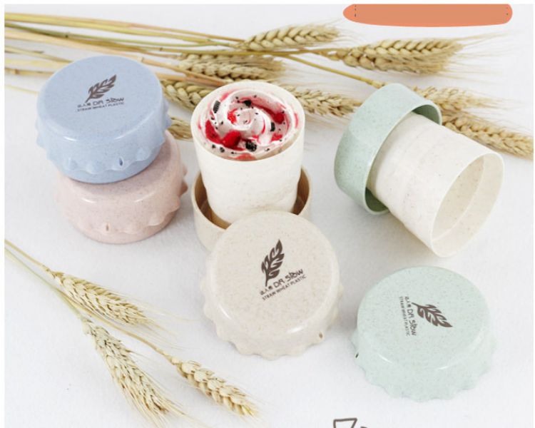 Bộ sản phẩm làm từ thân cây yến mạch thiên nhiên, thân thiên gồm: 1 dụng cụ vắt cam (10.5 x 17 x 8cm) + 2 ly xếp gọn (10.5 x 17 x 8cm) giao màu ngẫu nhiên