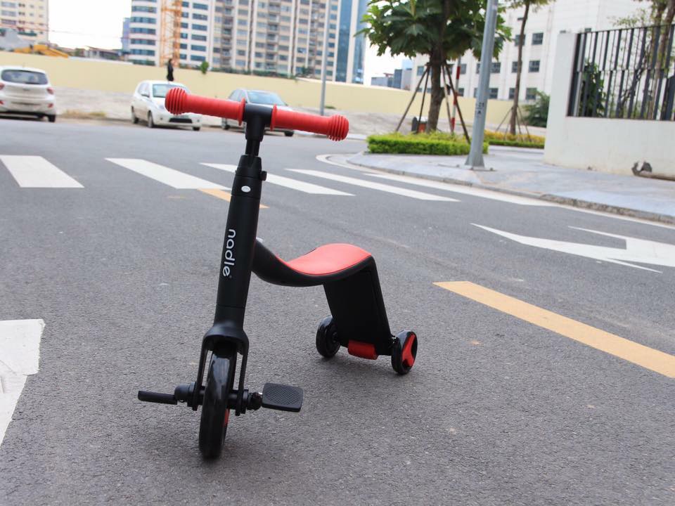 Xe Trượt Scooter, Xe Chòi Chân, Xe Đạp Nadle cho bé Tặng Decal Đo Thị Lực và Chiều Cao 3