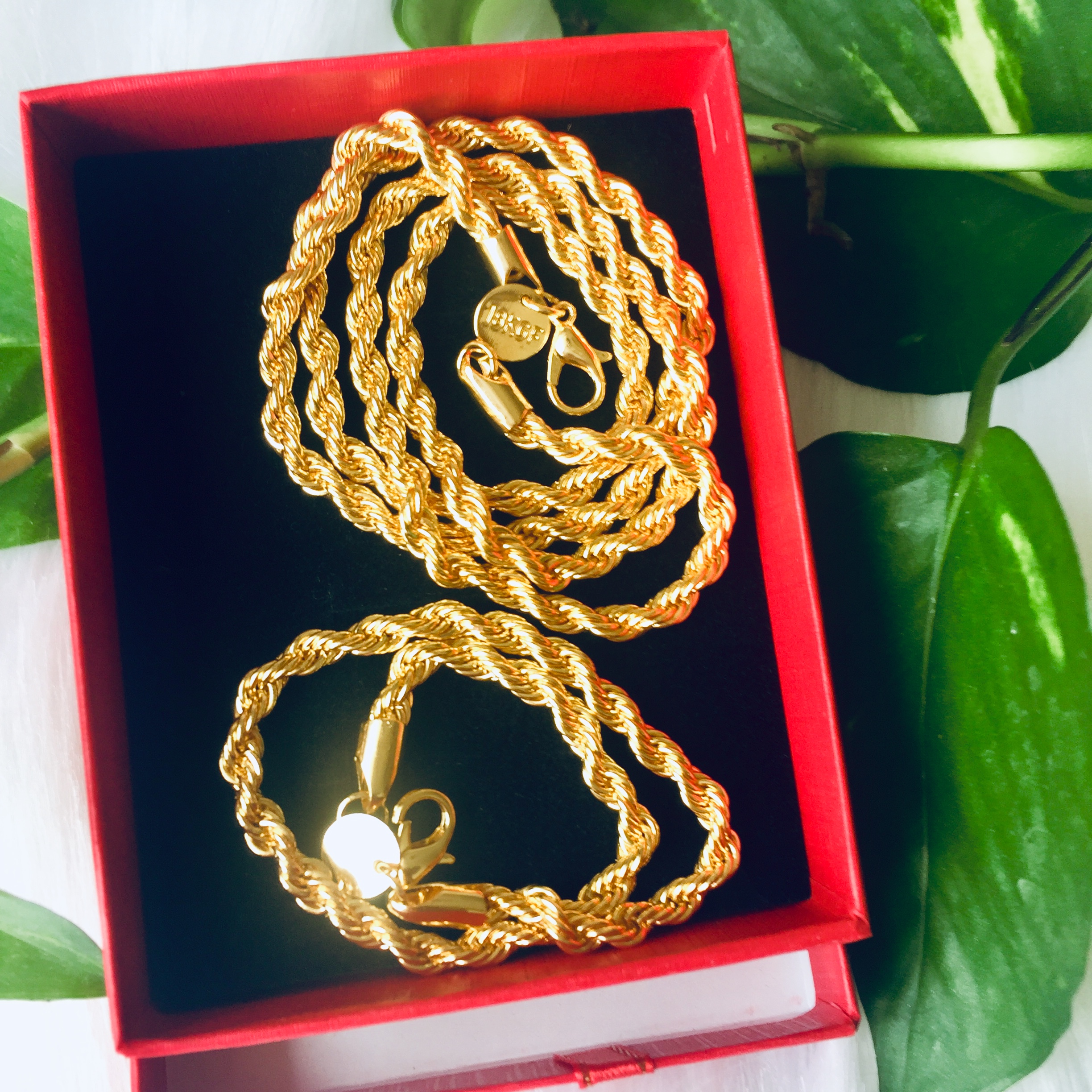 Bộ Trang sức mạ vàng 18K, Phong cách châu Âu, Kiểu xoắn, cỡ dây 3li, kèm hộp đựng lót nhung gấm