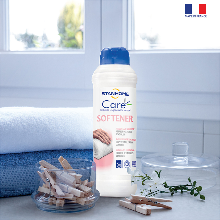 Nước Xả Vải Cho Da Nhạy Cảm Stanhome Softener Care 1000Ml