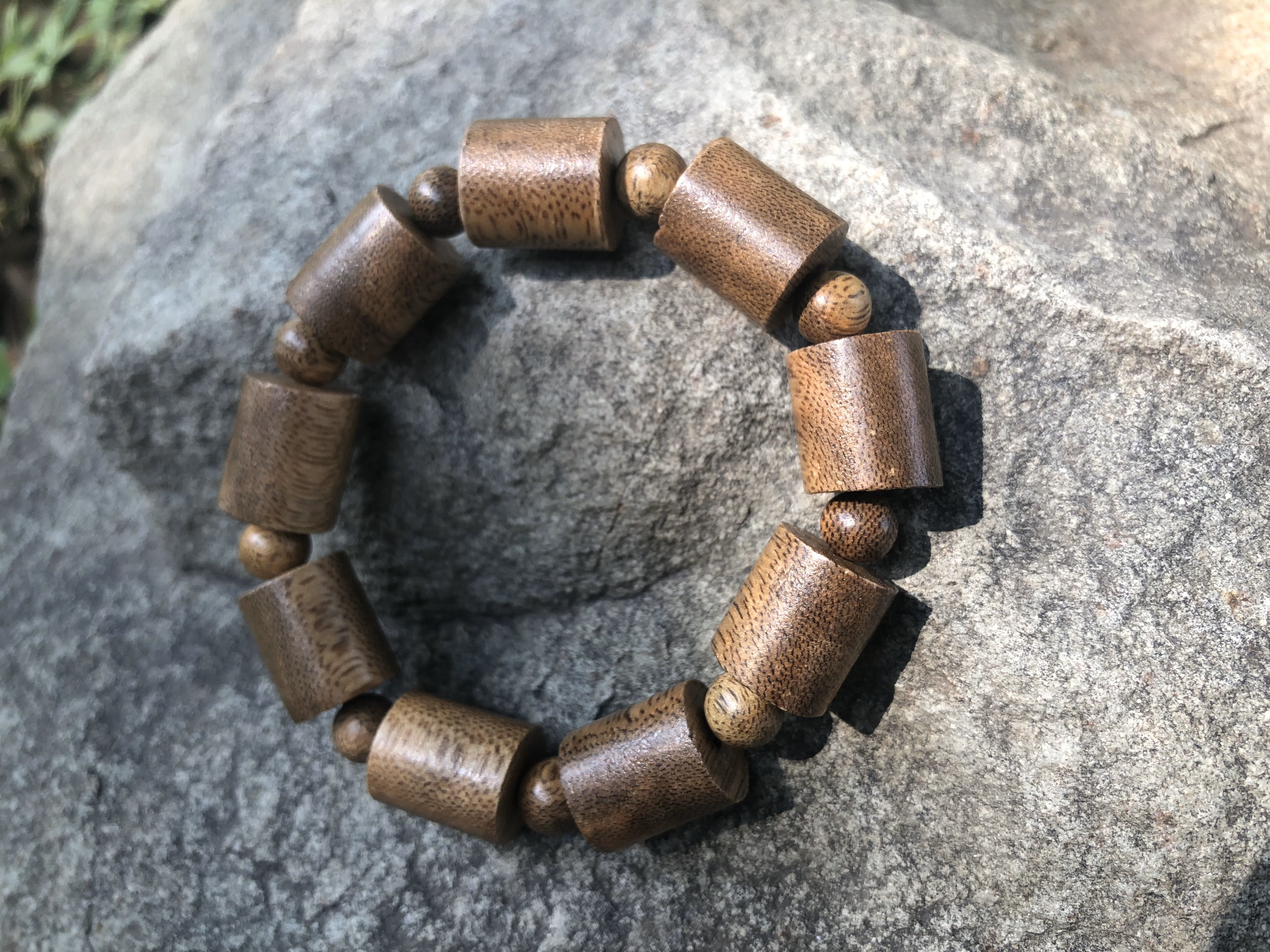 Vòng Tay Trầm Hương Trụ Trúc