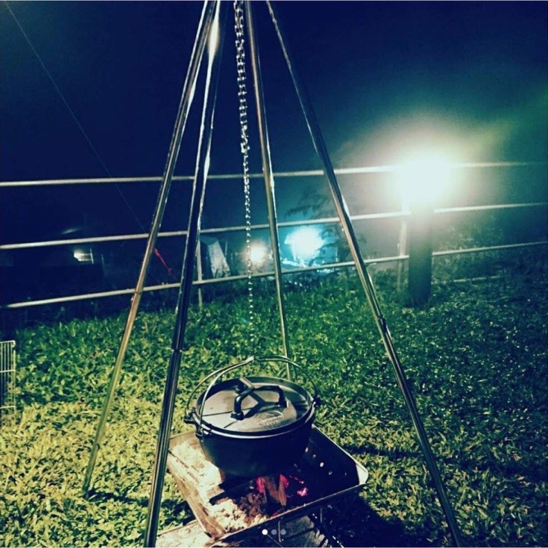 Đồ cắm trại kiềng treo nồi 4 chân campingmoon campoutvn MT-130 du lịch dã ngoại hợp kim tốt sang trọng gấp gọn chịu tải cực tốt dễ dàng mang theo A086