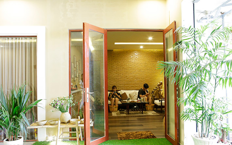 Liệu Trình 80 Phút Chăm Sóc Da Bằng Vitamin C Kết Hợp Đắp Mặt Nạ Thảo Dược (Miễn Tip) Tại Thị Spa