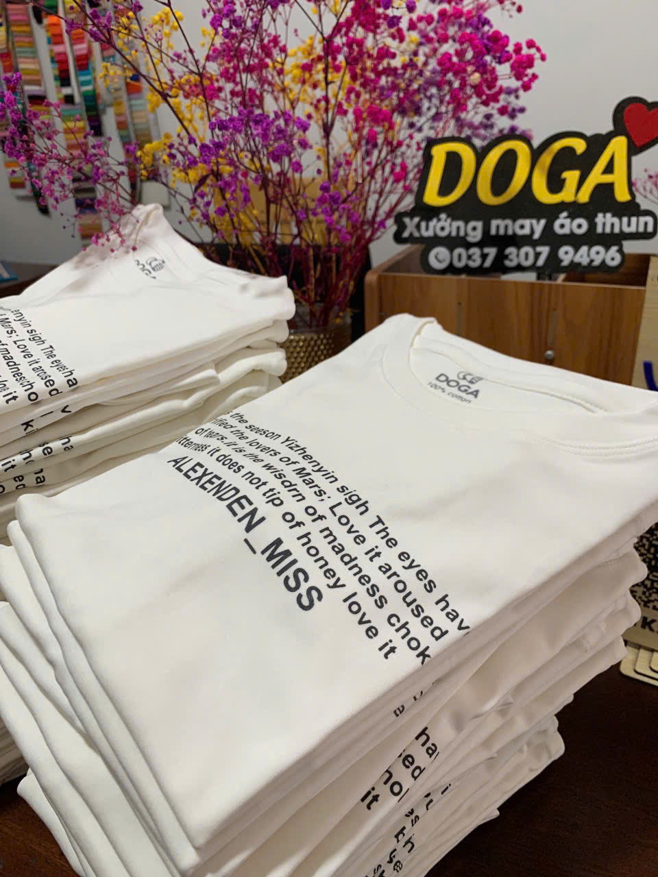 Áo Thun chất BORIP COTTON xịn kiểu áo baby tee size từ 35kg đến 70kg DOGA in chữ trẻ trung có 5 màu Mã 176