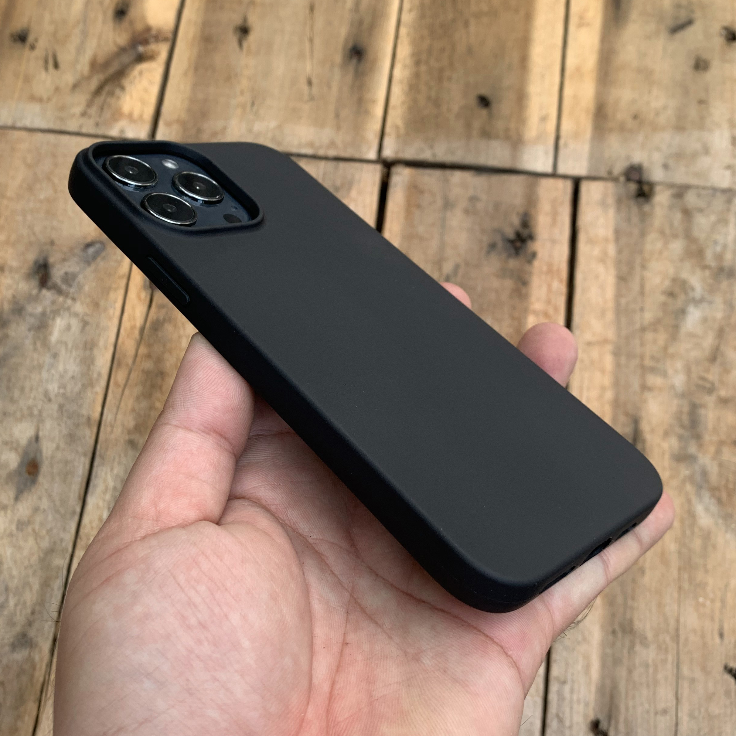 Ốp dẻo mỏng dành cho iPhone 15 / 15 Plus / 15 Pro / 15 Pro Max - Hàng chính hãng