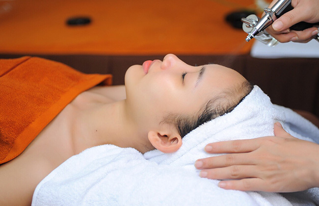 Liệu Trình Tắm Trắng Tại Bee Spa