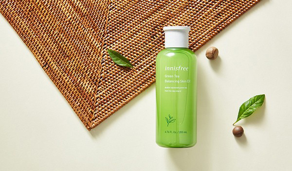 Nước Hoa Hồng Innisfree Trà Xanh Green Tea Balancing Skin EX 200ml