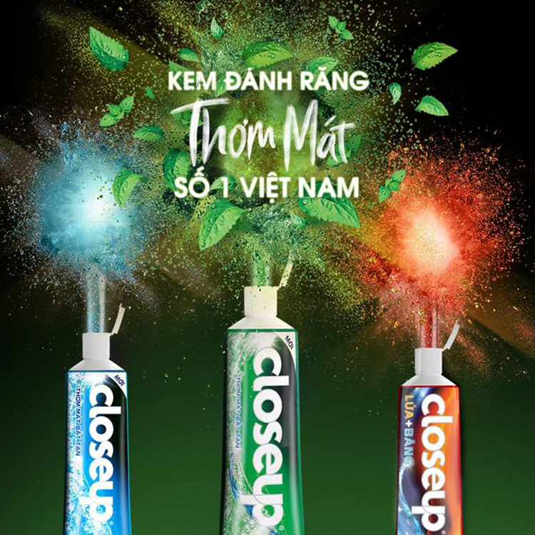 Kem Đánh Răng Closeup Lửa Băng (230g)