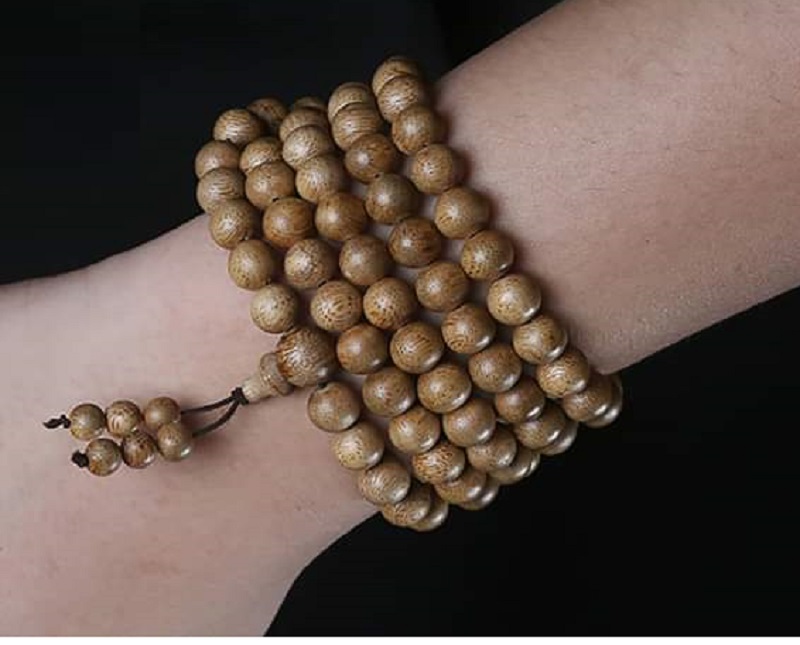 Combo 2 Vòng tràng 108 hạt gỗ đàn hương phong thủy niệm phật, kiêm vòng thời trang sang trọng đẳng cấp
