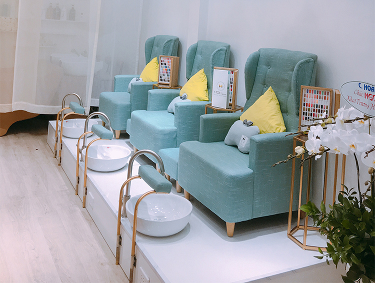 Combo Nail: Nhặt Da Tay Kết Hợp Sơn Gel TRINITY Tại MOH Beauty