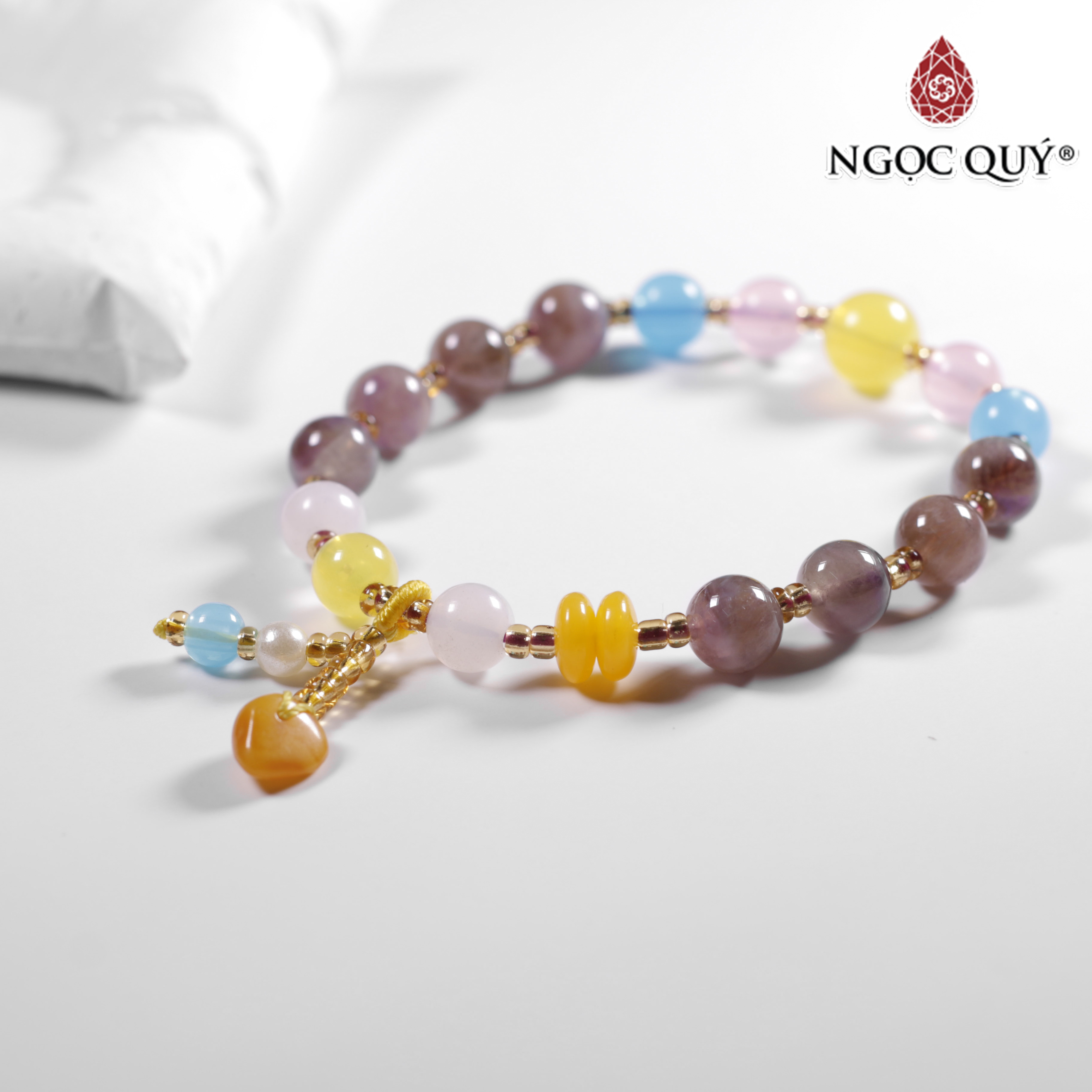 Vòng đá chalcedony đa sắc 8mm phối charm - Ngọc Quý Gemstones