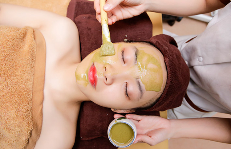 Liệu Trình 80 Phút Chăm Sóc Da Bằng Vitamin C Kết Hợp Đắp Mặt Nạ Thảo Dược (Miễn Tip) Tại Thị Spa