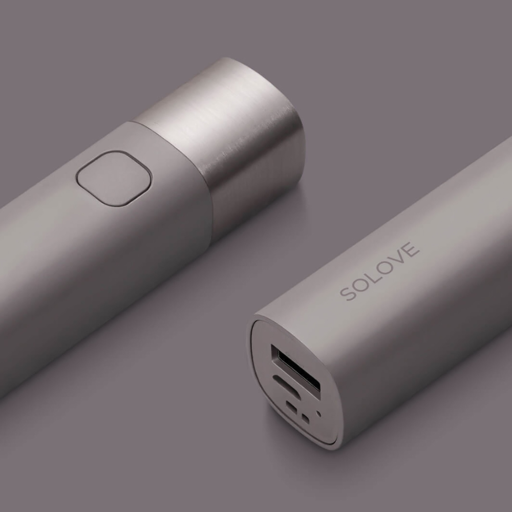 Pin Dự Phòng Kèm Đèn Pin LED Mini Xiaomi SOLOVE E3 (3000mAh)