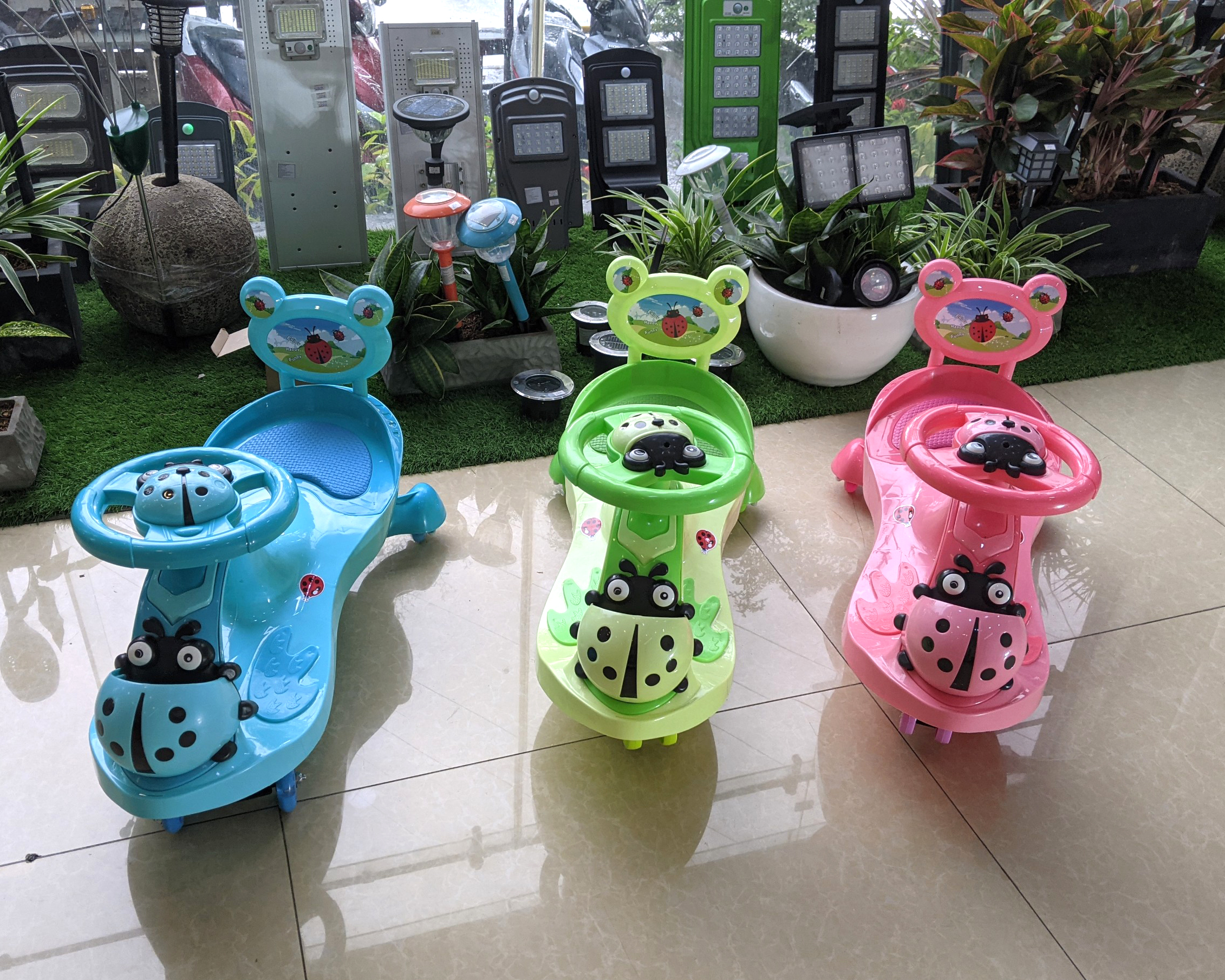 xe lắc tay cho bé có nhạc baby plaza hzl-288-1 1