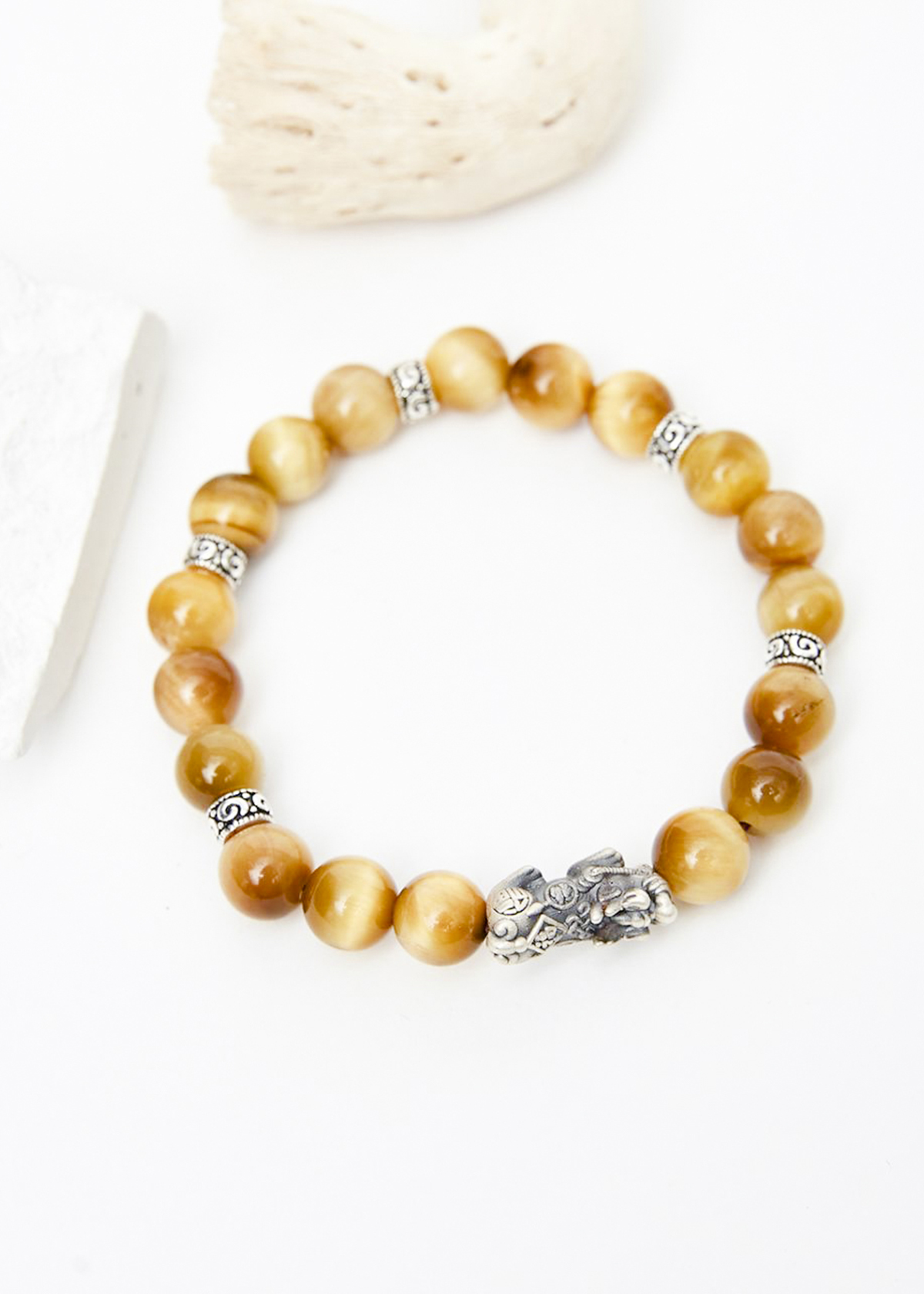 Vòng tay đá thạch anh mắt hổ vàng tâm phối tỳ hưu bạc thái 8mm mệnh thổ, kim - Ngọc Quý Gemstones