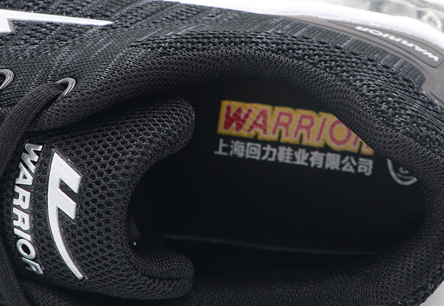 Warrior Flying Weaving Steps Breathable Lightweight Men's Casual Shoes WL-3573 Black 40