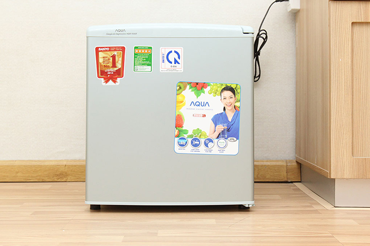 Tủ Lạnh Mini Aqua AQR-55AR (50L) Tủ Lạnh Mini Aqua AQR-55AR (50L)