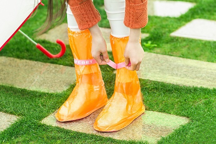 Ủng bọc giày đi mưa cổ cao chống trơn trượt - 33x14 cm