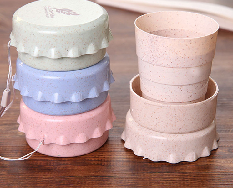 Bộ sản phẩm làm từ thân cây yến mạch thiên nhiên, thân thiên gồm: 1 dụng cụ vắt cam (10.5 x 17 x 8cm) + 2 ly xếp gọn (10.5 x 17 x 8cm) giao màu ngẫu nhiên